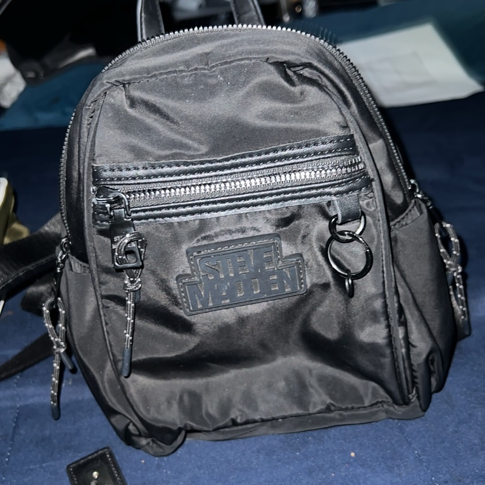 Mini backpack - Picture 3 of 4
